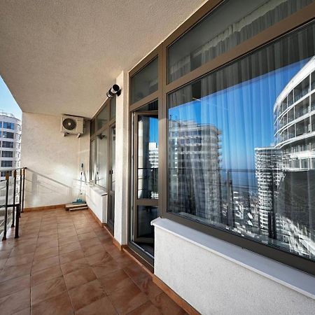 48 Pearl Cozy Apartment Odesa Exterior foto