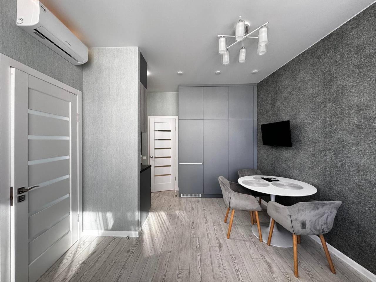 48 Pearl Cozy Apartment Odesa Exterior foto
